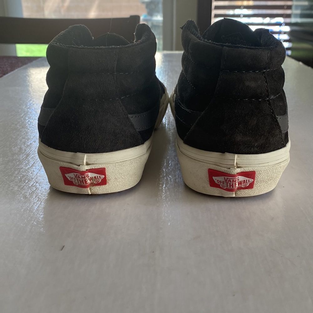 VANS UNISEX Black Suede Leather Mid Top Sneakers Size 7 Men’s/ 8.5 Women’s - Picture 8 of 10